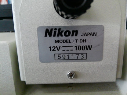 Nikon Eclipse TE2000-S Inverted Microscope W/ 2 Objectives, Lamp & Power Supply