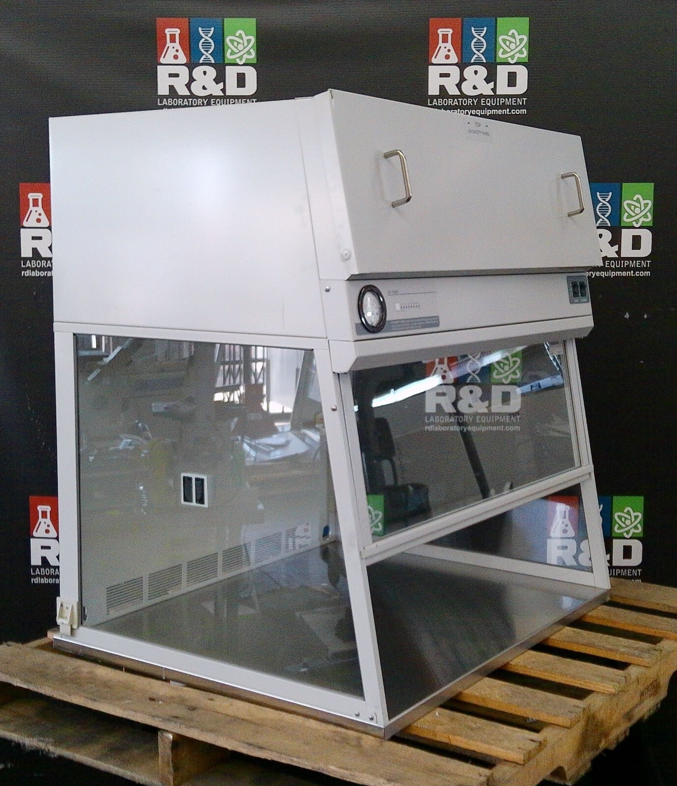 Fisherbrand/Labconco 3ft 3560002 HEPA PCR Workstation Laminar Flow w/UV Lighting
