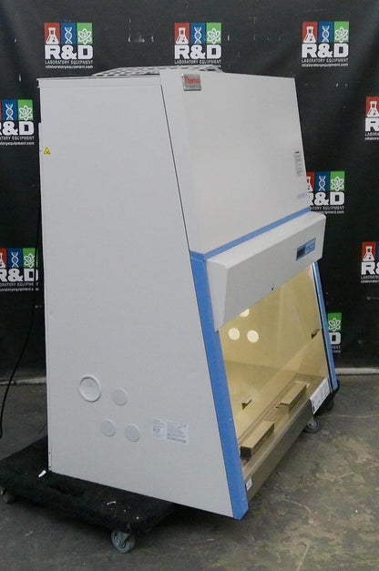 Thermo Scientific 4ft 1375 A2 Biosafety Cabinet w/UV & Stand (2017) FULLY TESTED