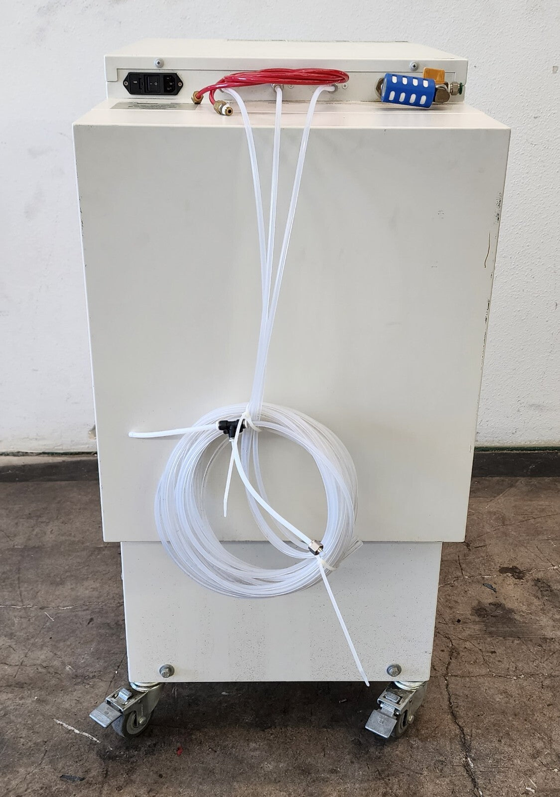 PARKER BALSTON LC/MS LCMS-5000NA ANALYTICAL SYSTEM TRI-GAS GENERATOR 120v