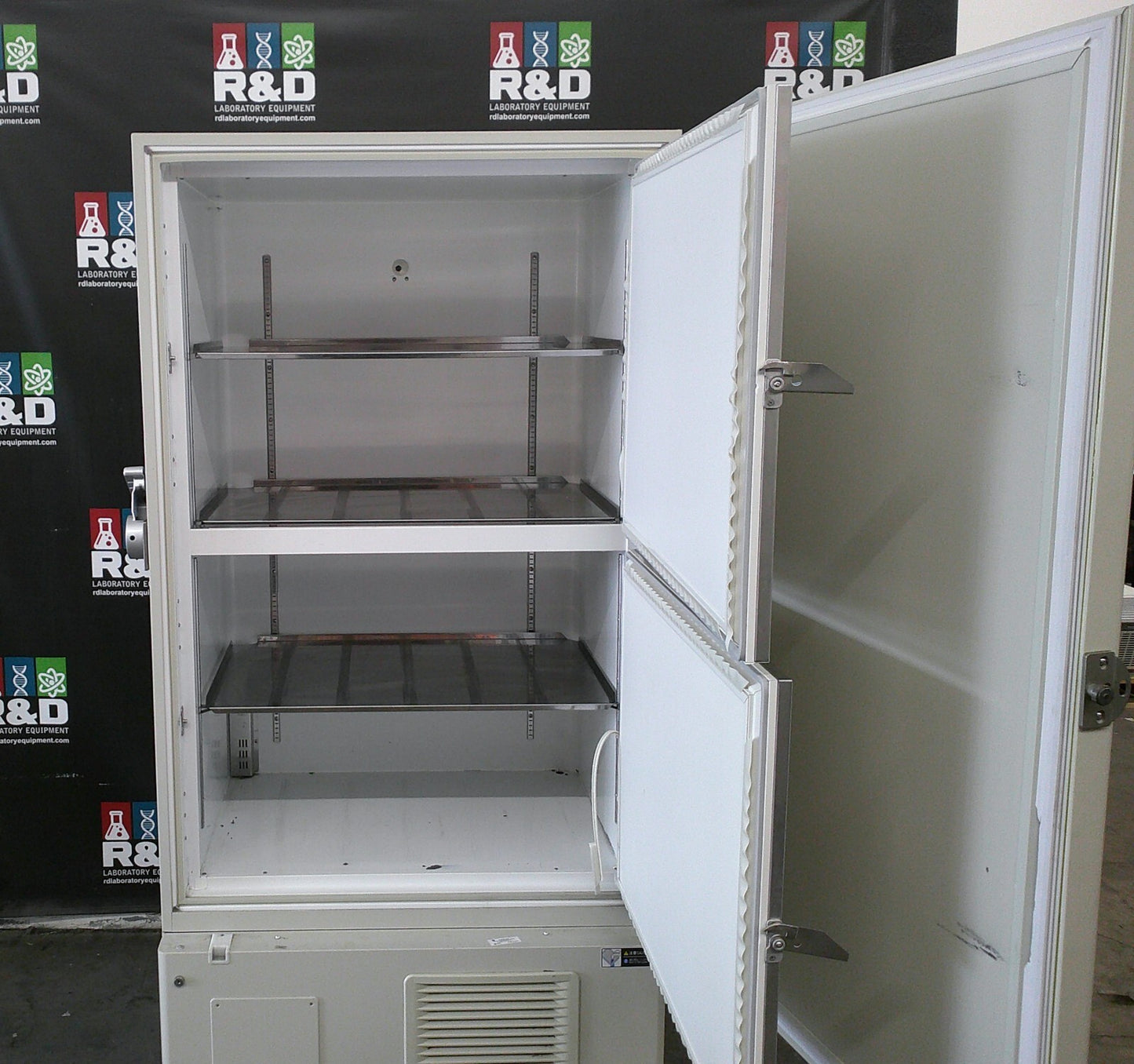 Sanyo MDF-U73VC VIP Series -86ºC Ultra Low Freezer 26Cf 220v -80 FULLY TESTED