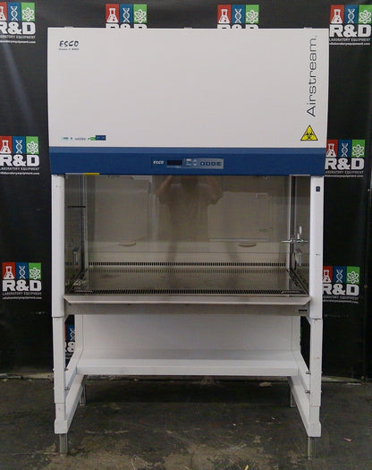 Esco 4ft AC2-4S9 (2022) A2 Biosafety Cabinet w/Stand & UV, FULLY TESTED