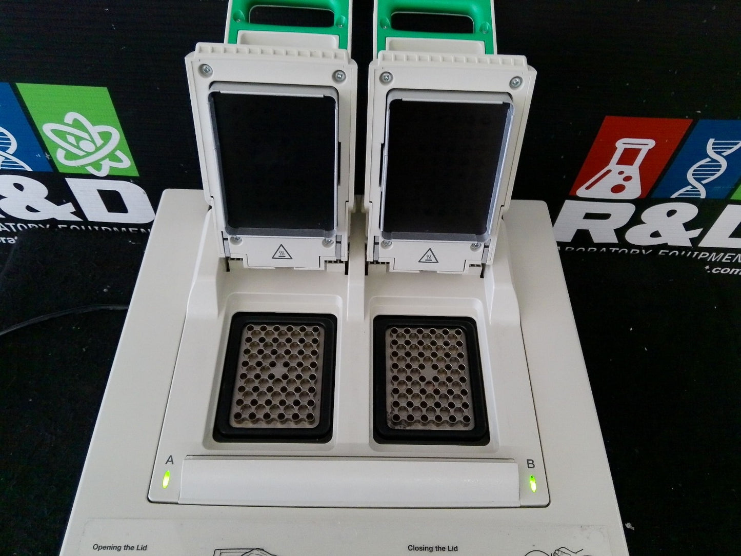 Bio-Rad S1000 PCR Thermal Cycler w/ Dual 48-well block