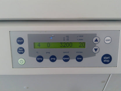 Eppendorf 5810R Refrigerated Centrifuge w/ Plate Rotor (A-4-81)