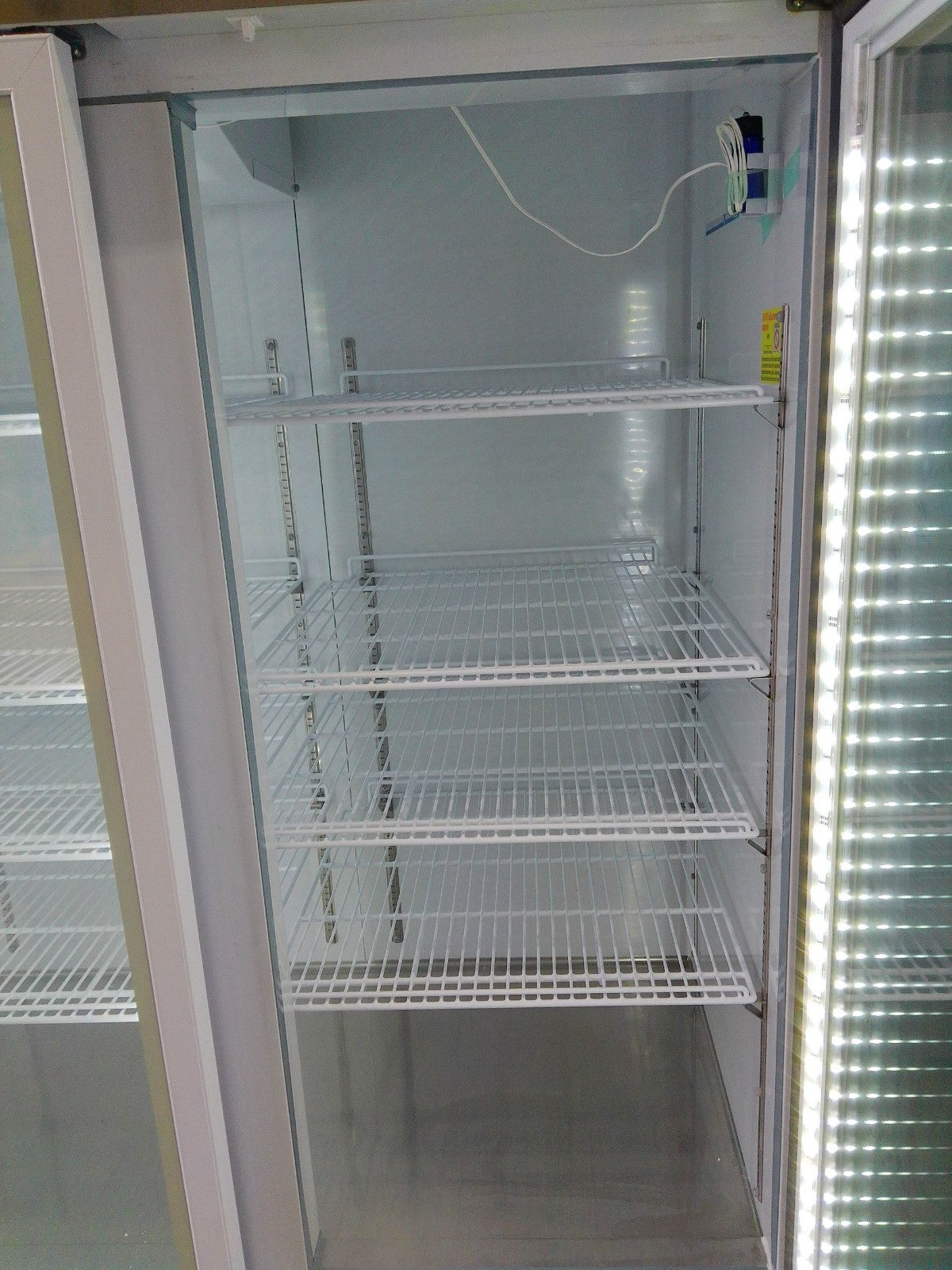 ABS American Biotech Supply 3 Glass Door Commercial Refrigerator 72Cf (2011)