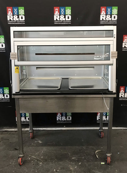 Flow Sciences 4ft FS9040 Ventilated Balance Enclosure With Table & Ducting