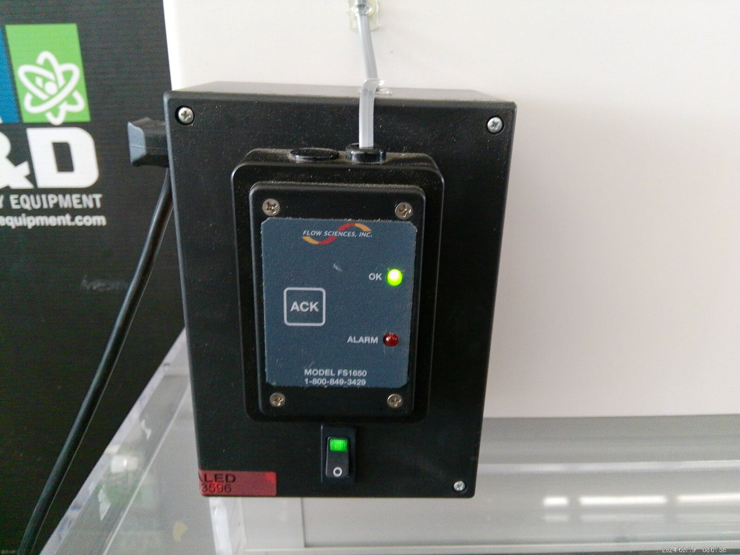 Flow Sciences 3ft ETA362424AAD Ventilated Balance Enclosure with HEPA & Blower.