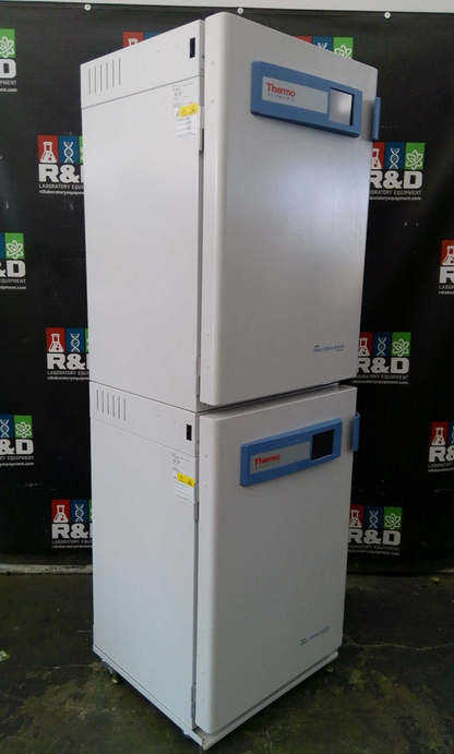 Thermo Scientific 4110 Series Double Stack Water Jacketed CO2 Incubators (2021)