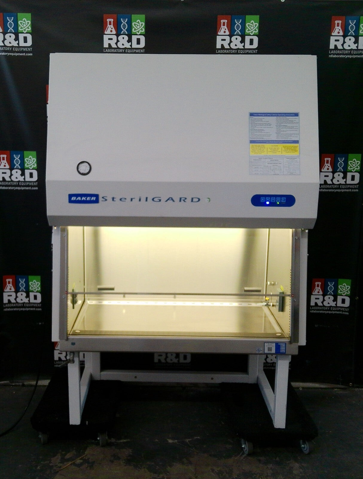 Baker 4ft SG404 A2 Biosafety Cabinet w/ Stand & UV  (2015) FULLY TESTED