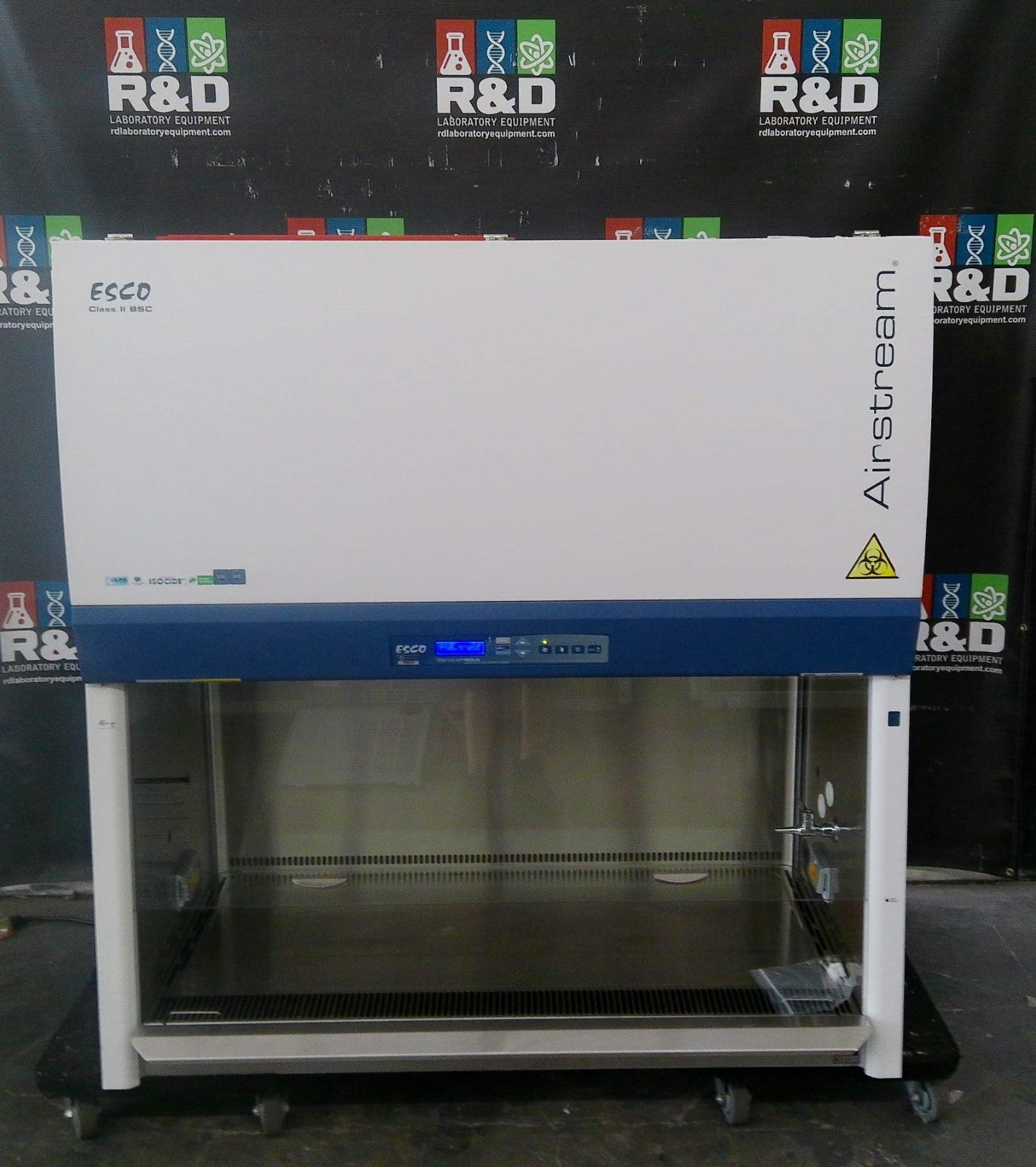 Esco 4ft AC2-4S9 (2022) A2 Biosafety Cabinet w/Stand & UV, FULLY TESTED