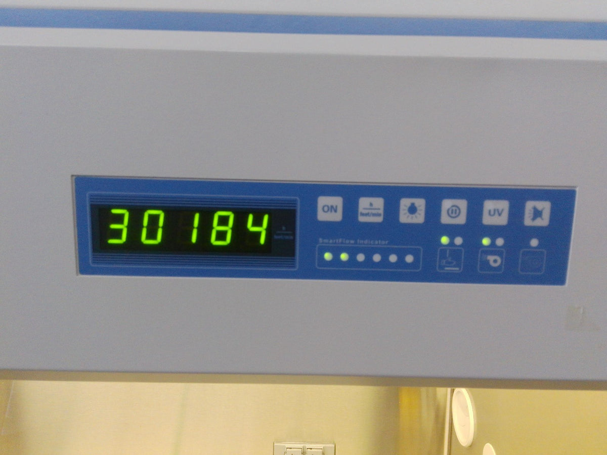 Thermo Scientific 4ft 1375 A2 Biosafety/Biological Safety Cabinet w /UV (2021)