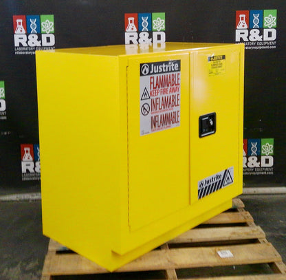 Justrite 892320 Flammable Storage Cabinet Self Closing Doors 22 Gal